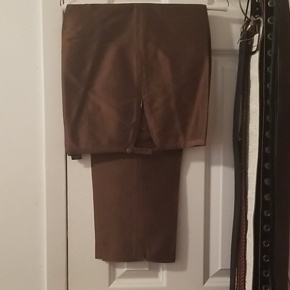 Ladies 100 percent silk pants suit - Picture 3 of 3